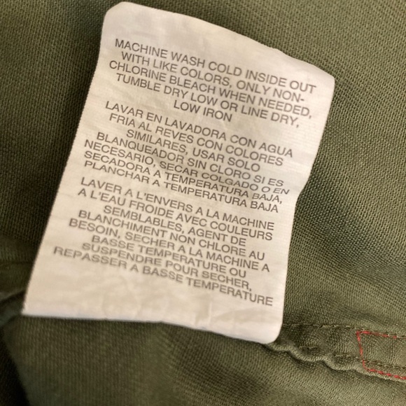 Olive Green Men's Short Sleeve Button Up Shirt - Picture 5 of 8